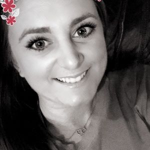 Meet your Posher, Jena